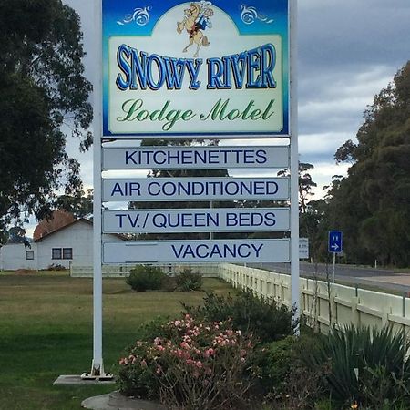 Snowy River Lodge Motel Orbost Buitenkant foto