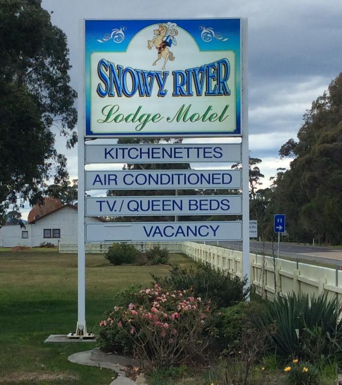 Snowy River Lodge Motel Orbost Buitenkant foto